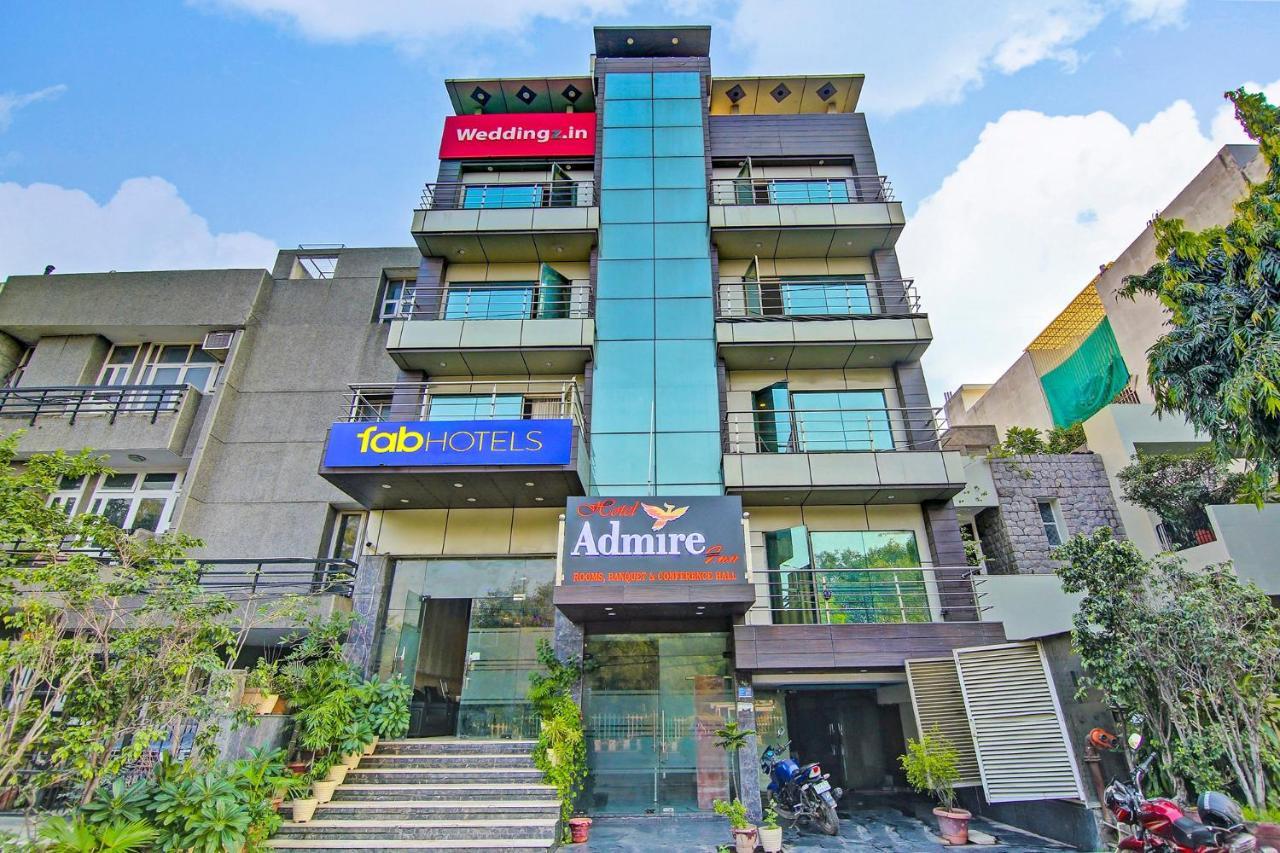 Fabhotel Admire Suites New Delhi Exterior photo